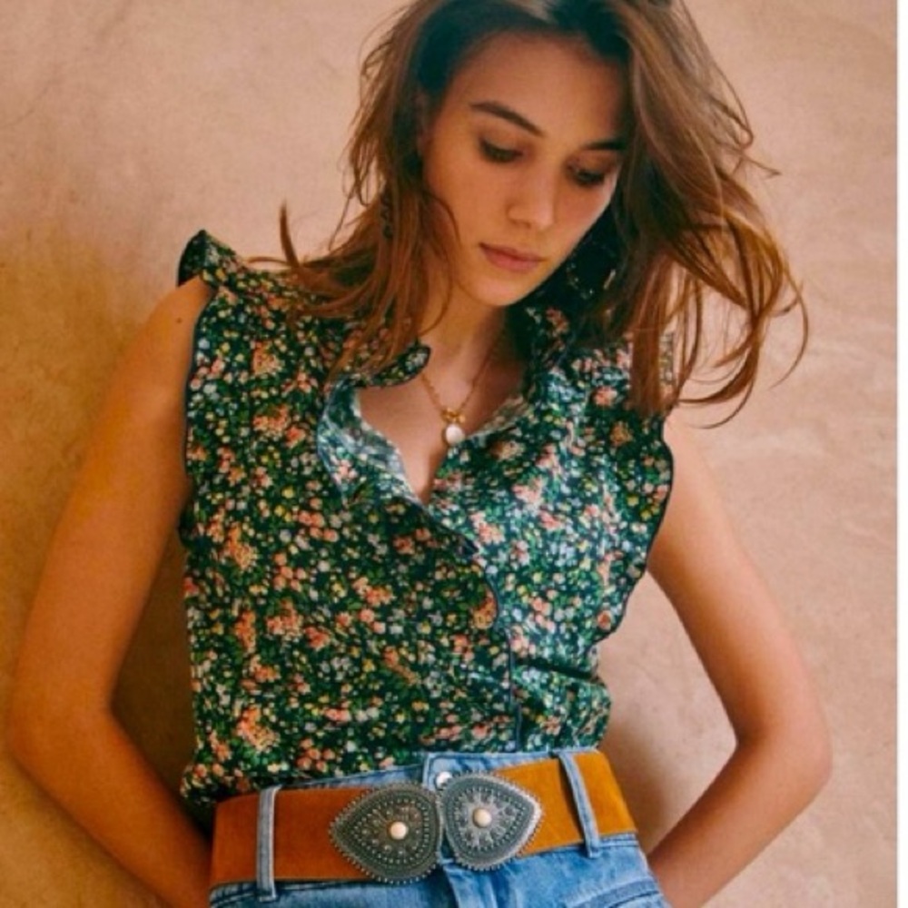 Brand NWT Sézane Caro Top in Garden Marine (size 34/2)